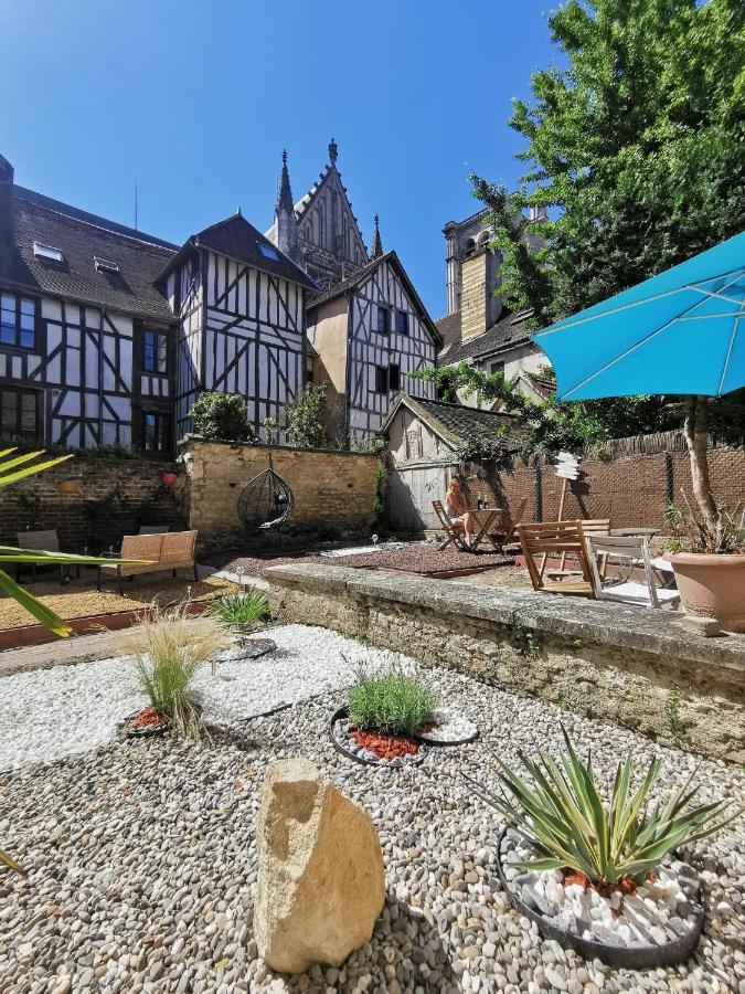 Les Cieux De La Cathedrale - Calme - Jardin - Wifi Apartment Troyes Ngoại thất bức ảnh