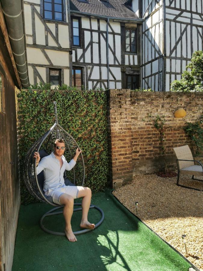Les Cieux De La Cathedrale - Calme - Jardin - Wifi Apartment Troyes Ngoại thất bức ảnh